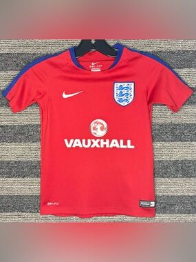 2016/17 Nike England Soccer Jersey Football Kit Child XS Fits a 5/6 Year Old